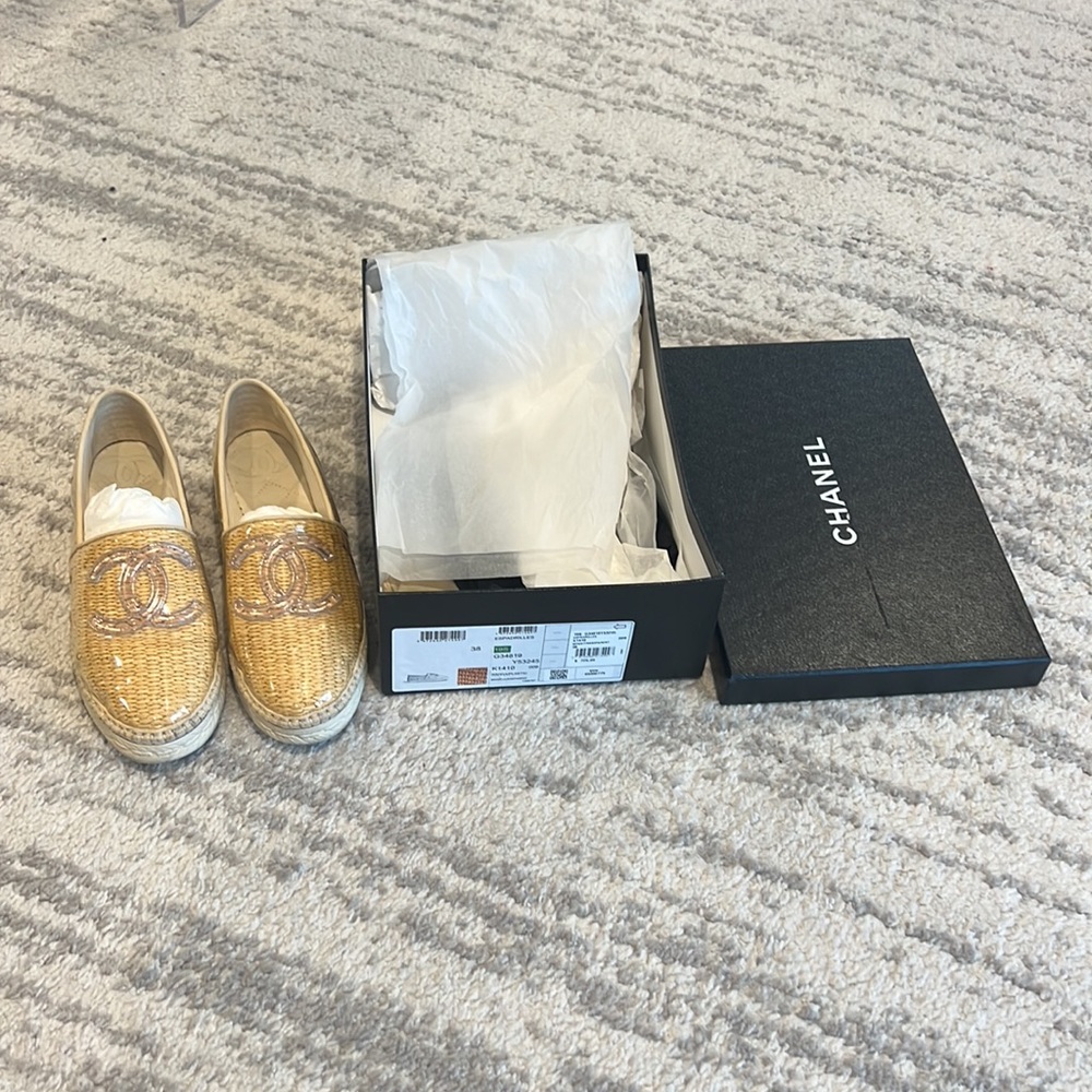 Chanel flat espadrilles size 38 raffia plastic beige clear slip ons